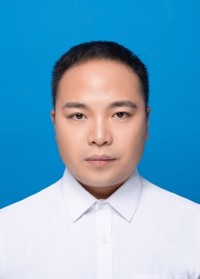 杨帆