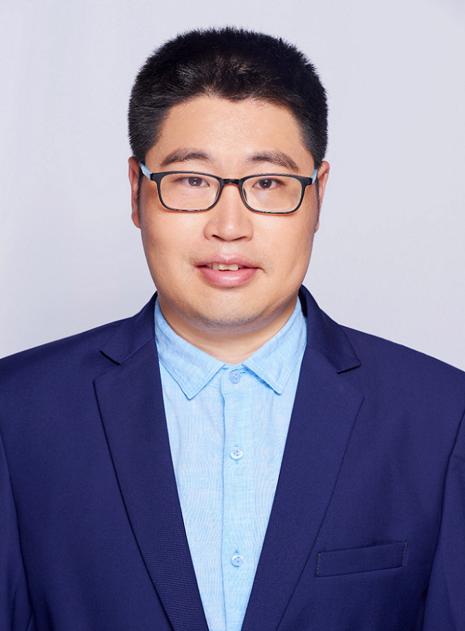 李士强